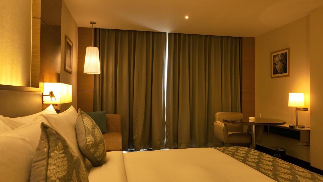 Gokulam Grand Trivandrum Thiruvananthapuram Kültér fotó