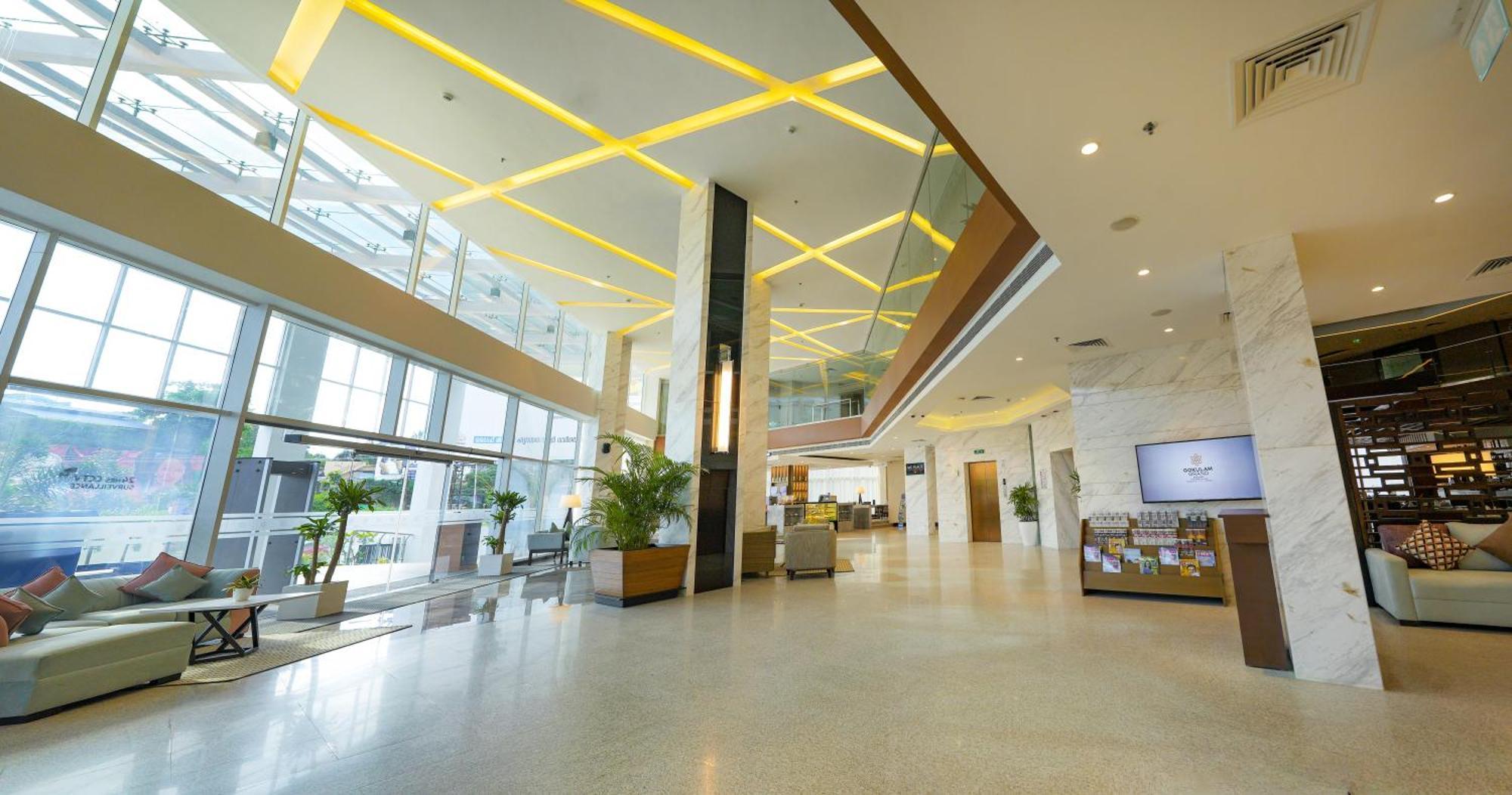 Gokulam Grand Trivandrum Thiruvananthapuram Kültér fotó
